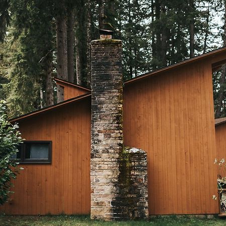 Loloma Lodge And Cabins McKenzie Bridge エクステリア 写真